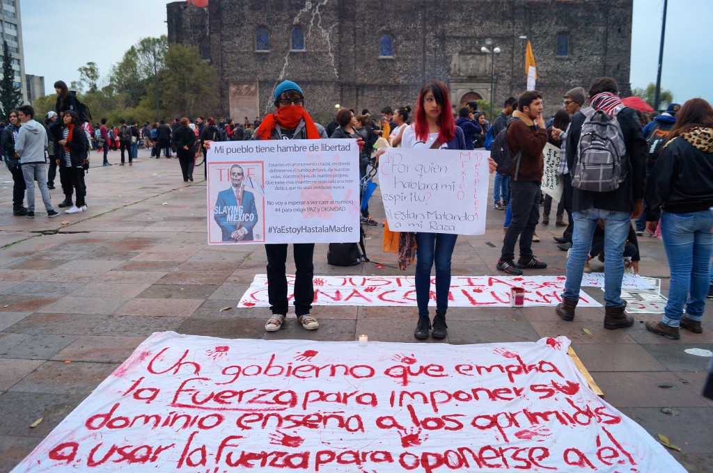 Marcha por Ayotzinapa, noviembre 20, 2014 - Foto: Jesús Gómez Abarca