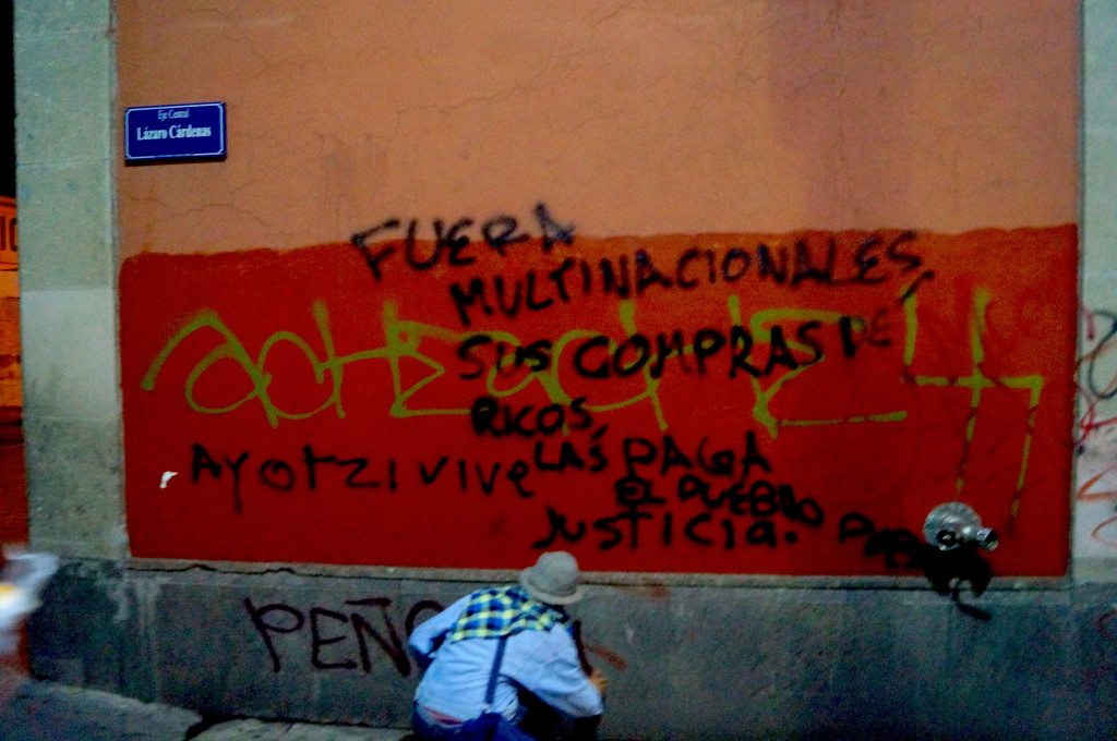 Marcha por Ayotzinapa, noviembre 20, 2014 - Foto: Jesús Gómez Abarca